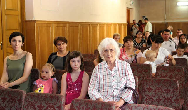 До Франківська прибув черговий гуманітарний вантаж з Угорщини (фото) — фото 6