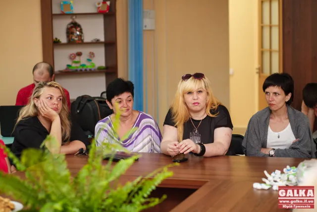 У Франківську боєць АТО розповідав підліткам про війну на Сході (фото) — фото 10