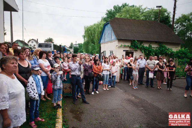 Бійці батальйону “Івано-Франківськ” вирушили у зону АТО (фото) — фото 3