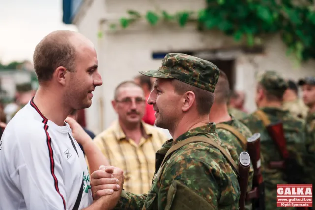 Бійці батальйону “Івано-Франківськ” вирушили у зону АТО (фото) — фото 6