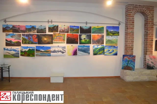 Франківцям презентували «Мандрівки Творчої Криївки» (фото) — фото 1