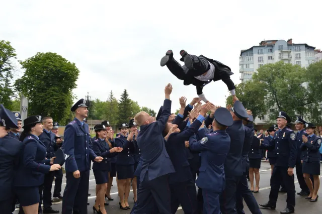 У Франківську 88 курсантів посвятили у захисники правопорядку (фото+відео) — фото 5