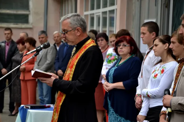 У Франківську встановили анотаційну дошку загиблому в АТО Тарасу Шевченку (фото) — фото 7