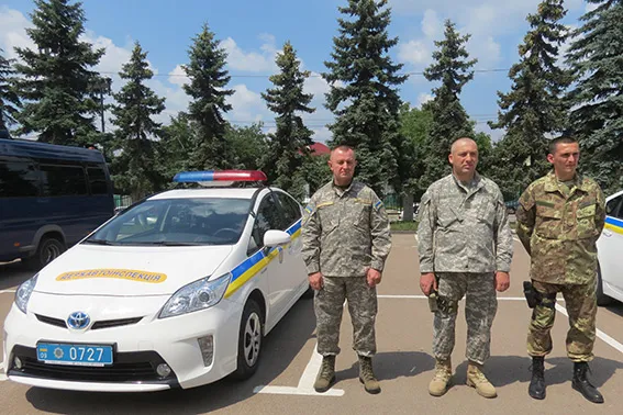 Загін прикарпатських правоохоронців вирушив у зону АТО (фото) — фото 2