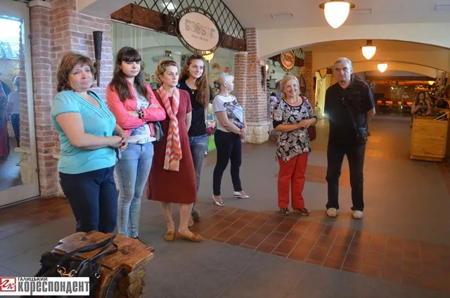 Франківчанка відкрила власну виставку картин у "Бастіоні" (фото) — фото 5