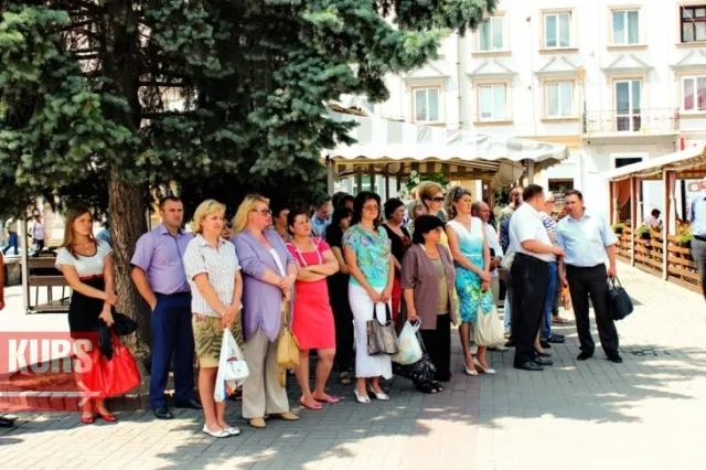 У Франківську річницю проголошення Декларації про державний суверенітет відзначили святковим концертом (фото) — фото 4