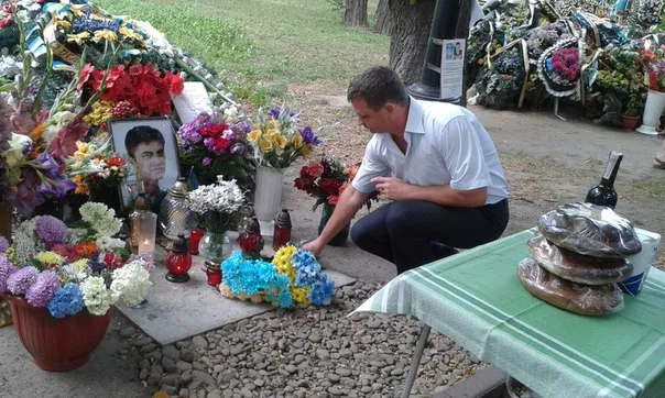 В Меморіальному сквері відбулась панахида за учасником АТО Василем Біликом (фото) — фото 3