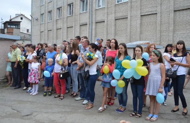 До Франківська з зони АТО повернувся зведений загін прикарпатської міліції (фото) — фото 18