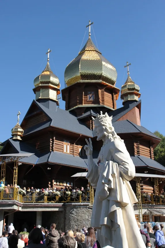 Міжнародна проща у Погоні зібрала кілька тисяч прочан (фото) — фото 9