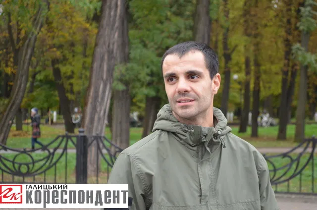 В Івано-Франківську відбувся автопробіг “Брат за брата” (фото) — фото 1