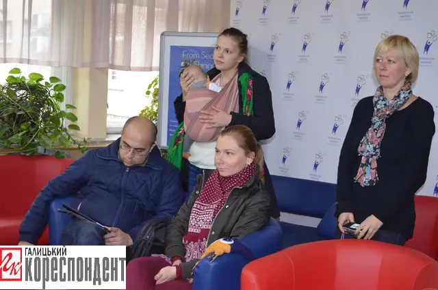 Іванофранківців закликали стати  волонтерами «Нового Донбасу» (фото) — фото 6