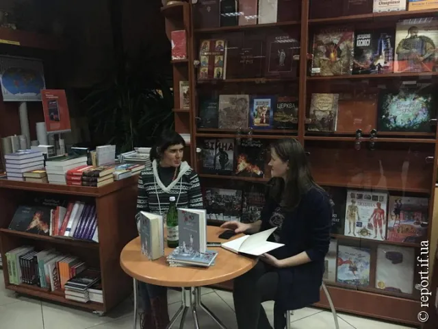 Дзвінка Матіяш презентувала франківцям книгу “Марта з вулиці Святого Миколая” (фото) — фото 1
