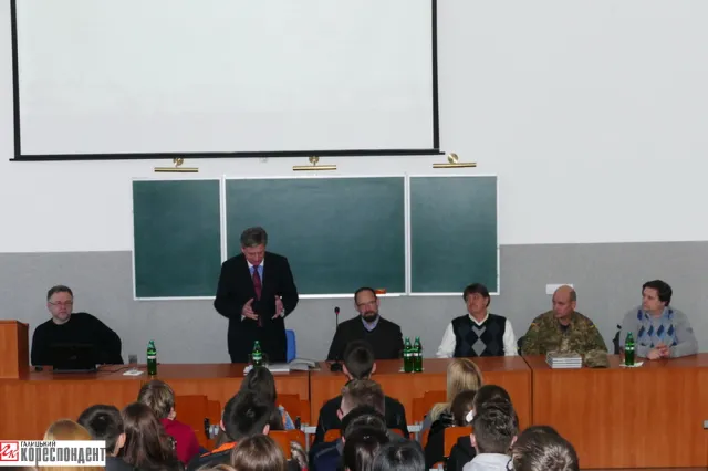 В Івано-Франківську презентували “Велику війну у маленькому місті” (фото) — фото 5