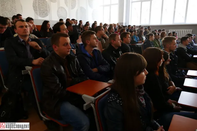 В Івано-Франківську презентували “Велику війну у маленькому місті” (фото) — фото 6