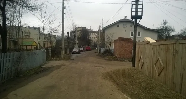 Франковцев возмущает очередная застройка рядом с садиком по улице Каховской (фото) — фото 2