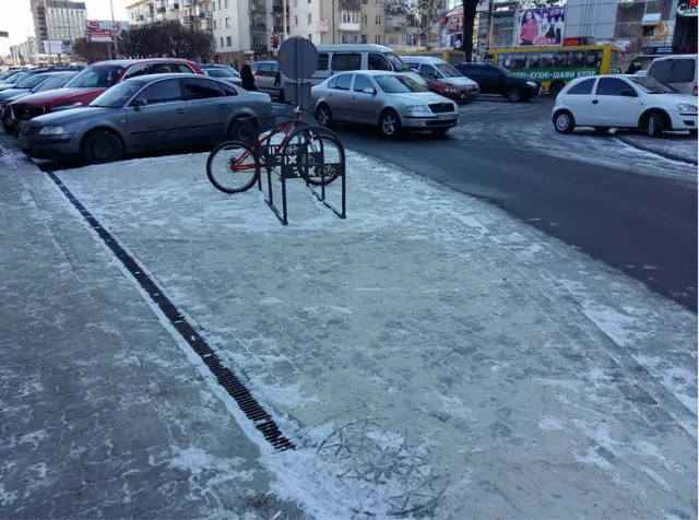 В Ивано-Франковске обустроили еще один "островок безопасности" (фото) — фото 2