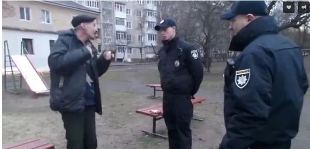 Как новоназначенные полицейские Ивано-Франковска воюют с местными пьяницами (фото + видео) — фото 2