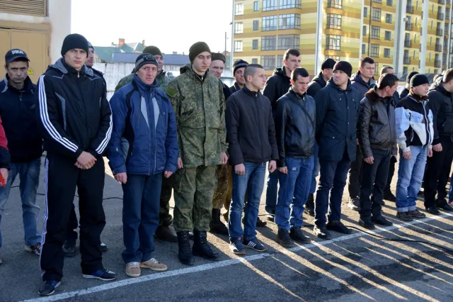 У Франківську 45 майбутніх контрактників провели на військову службу — фото 2