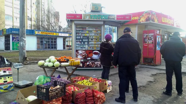 В Франковске милиция взялась за стихийную торговлю — фото 2