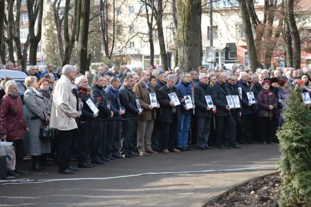 В Ивано-Франковске почтили очередную годовщину вывода войск из Афганистана — фото 6