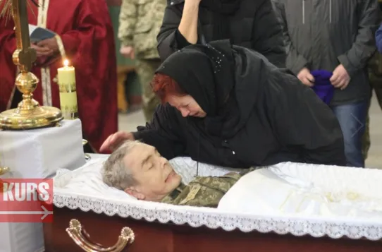 В Івано-Франківську попрощалися із загиблим бійцем АТО Віталієм Амброзяком — фото 10