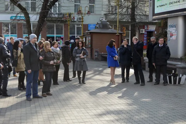 У центрі Франківська читали вірші Шевченка — фото 11
