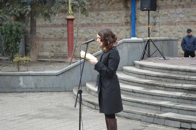 У центрі Франківська читали вірші Шевченка — фото 17