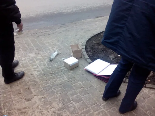 Франковские полицейские на Вовчинецкой задержали пьяного вооруженного мужчину — фото 1