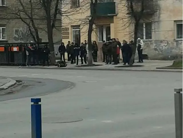 Франковские полицейские на Вовчинецкой задержали пьяного вооруженного мужчину — фото 2