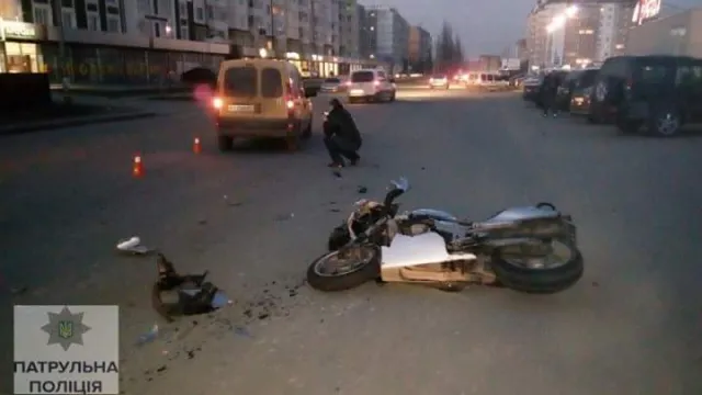 В Франковске две аварии, пострадали школьница и мотоциклист — фото 2