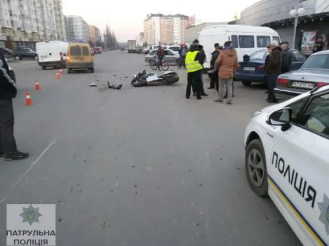 В Франковске две аварии, пострадали школьница и мотоциклист — фото 3