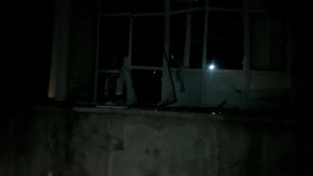 Взрыв в прикарпатской больнице: неизвестные взорвали банкомат — фото 1