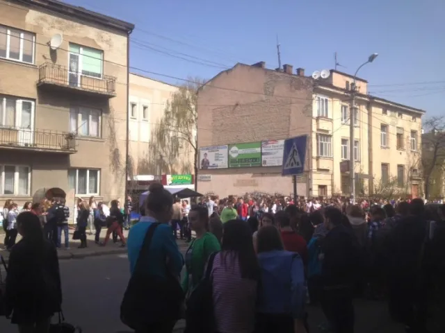 В Франковске «заминировали» Прикарпатский национальный университет — фото 3