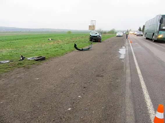 В смертельной аварии погиб председатель Франковской «Самообороны». Сегодня попрощаться с Иваном Гринчуком пришли родные, друзья, собратья и сотни франковцев — фото 5