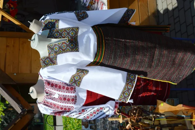 У Франківську стартував передвеликодній фестиваль — фото 8