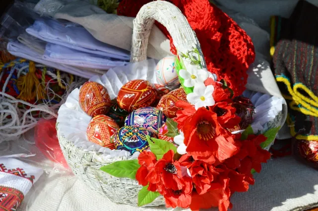 У Франківську стартував передвеликодній фестиваль — фото 9