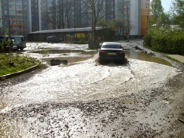 «Венеція на Пасічній», або наслідки весняного дощу — фото 15