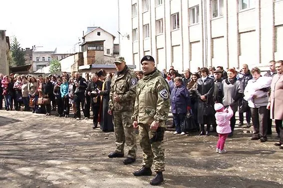 В зону АТО вирушили прикарпатські правоохоронці — фото 3