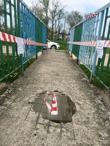 Франківські комунальники невдовзі відремонтують аварійний міст на Німецькому озері — фото 1