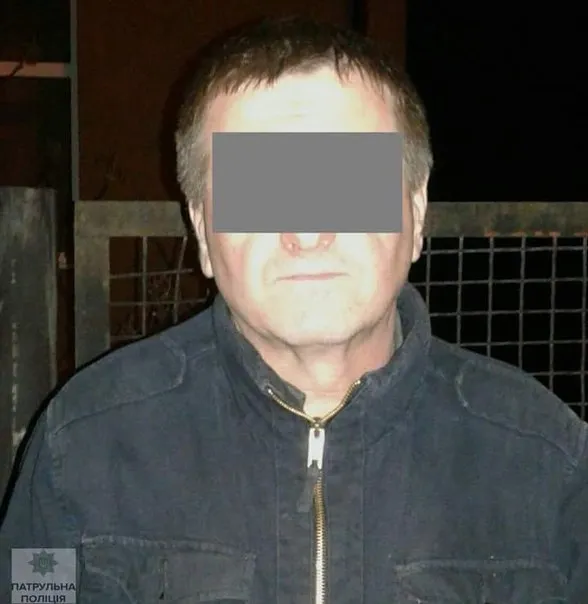 В автомобиле, на который пожаловались франковцы, обнаружили 66 литров спирта — фото 2