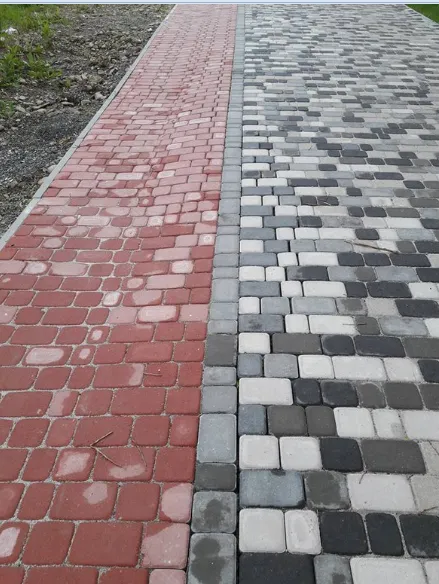 На Вовчинецькій просіла нещодавно поставлена бруківка — фото 1