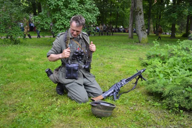 У міському парку провели реконструкція бою чоти УПА проти нацистів — фото 14