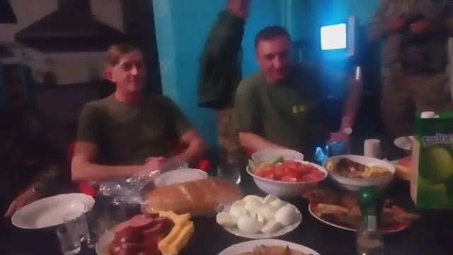 Руслан Марцинкив и несколько чиновников побывали в зоне АТО — фото 9