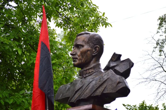 Франківці вшанували пам’ять Євгена Коновальця — фото 3