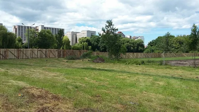 В Івано-Франківську розпочалися довгоочікувані роботи по будівництву  стадіону "Хет-трик" — фото 2