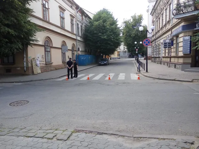 У Івано-Франківську перекрили центральні вулиці — фото 3