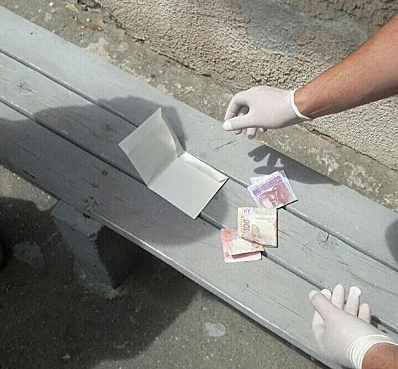 Подполковник Коломойского военкомата требовал 1200 долларов за уклонение от мобилизации — фото 2