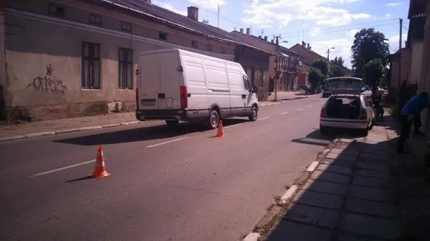 В Калуше водитель рейсового автобуса сбил велосипедиста — фото 1