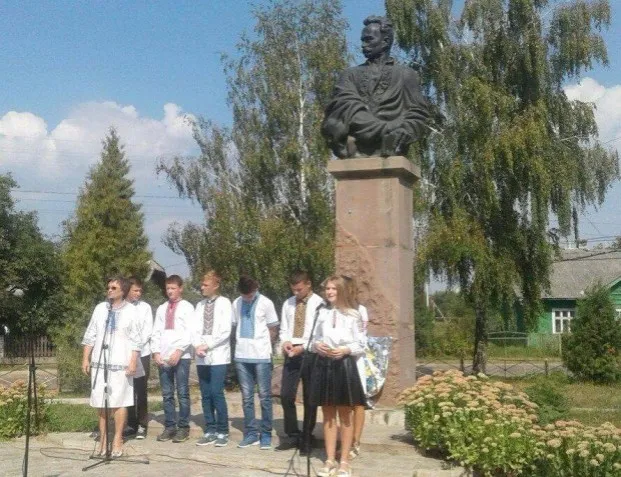 На Прикарпатті провели віче до 160-річчя від дня народження Великого Каменяра — фото 2