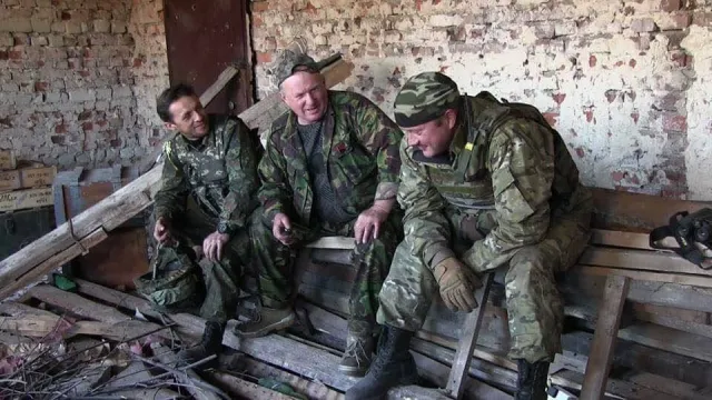 Еще 12 добровольцев из Прикарпатья получат удостоверения участников АТО — фото 1